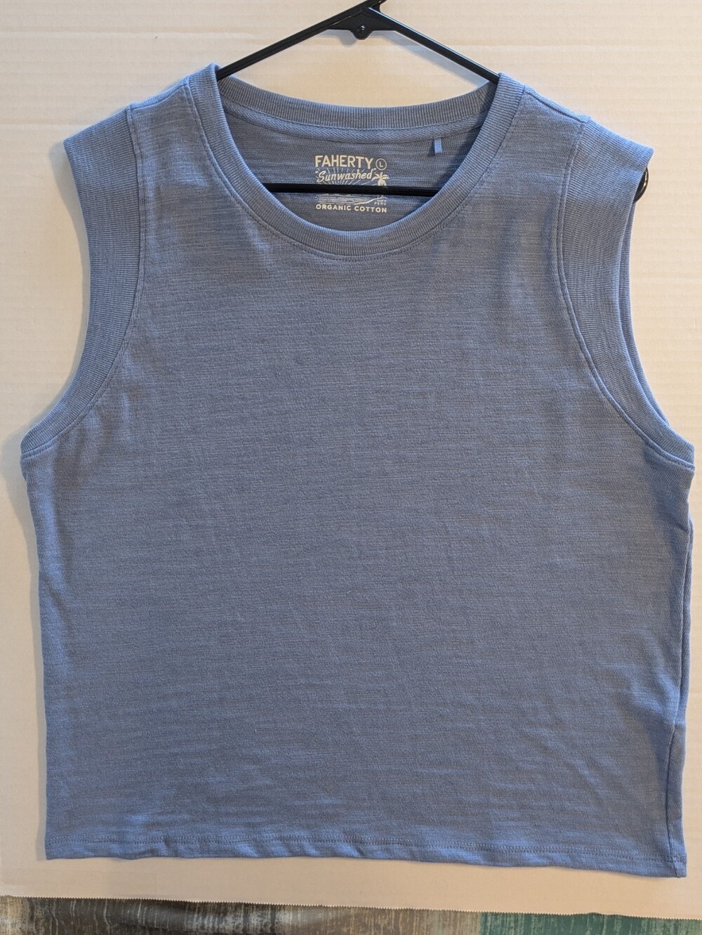 Faherty Women's Blue Sleeveless Crewneck Tank- L (NWOT)
